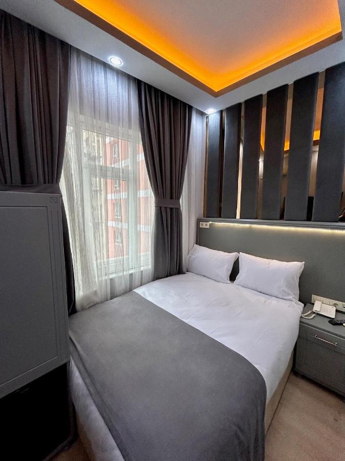 Crowned Plus Hotel Istambul Extérieur photo