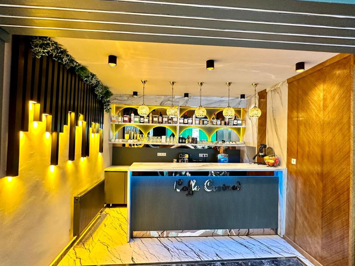 Crowned Plus Hotel Istambul Extérieur photo