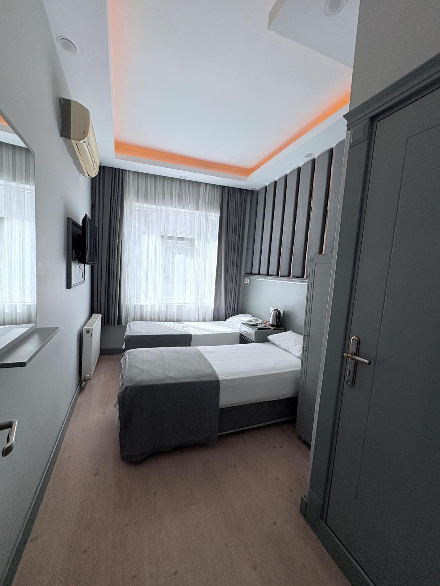 Crowned Plus Hotel Istambul Extérieur photo
