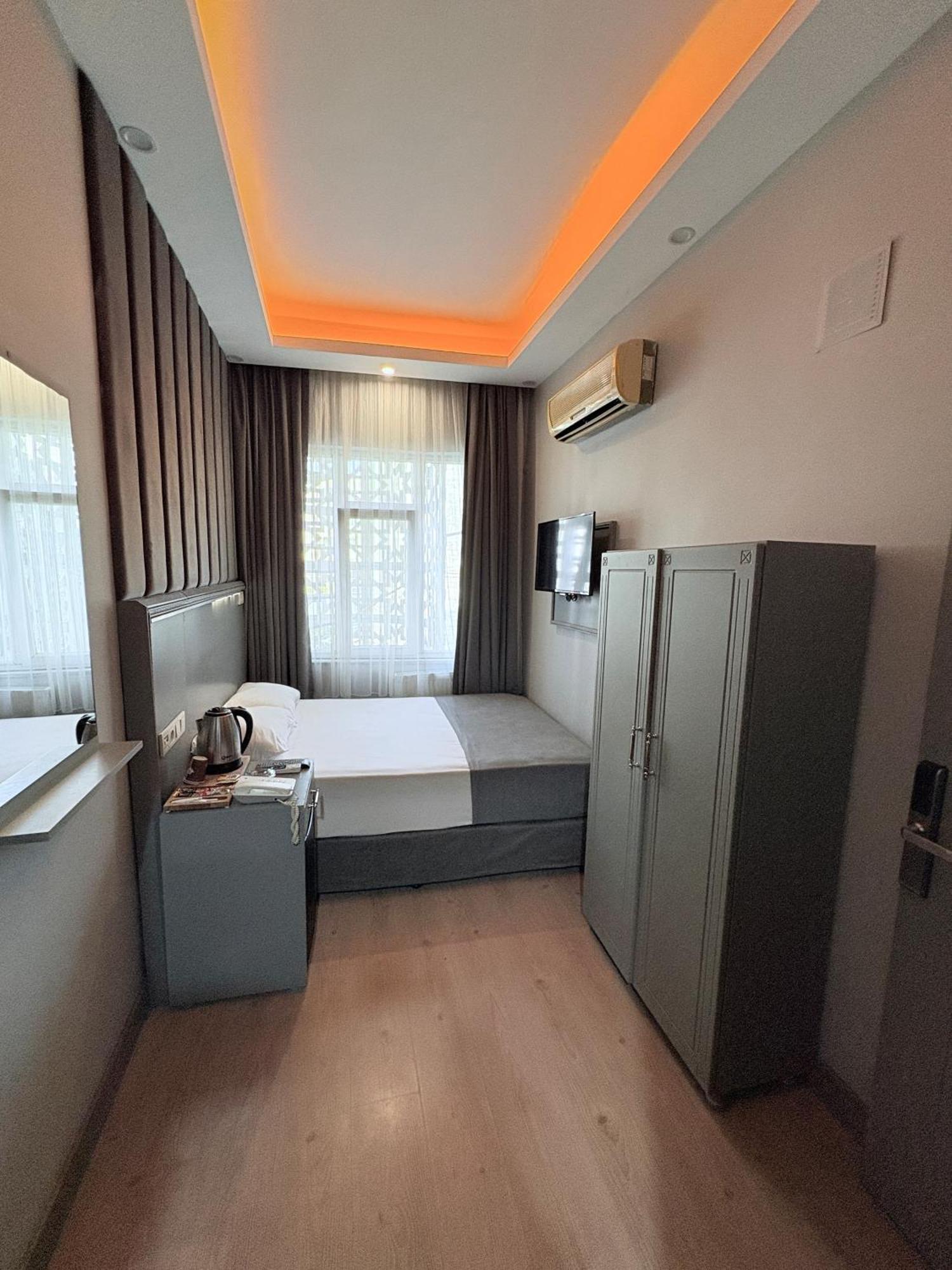 Crowned Plus Hotel Istambul Extérieur photo